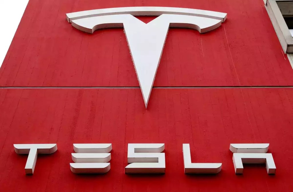 Is Tesla going to set up base in&nbsp;India?